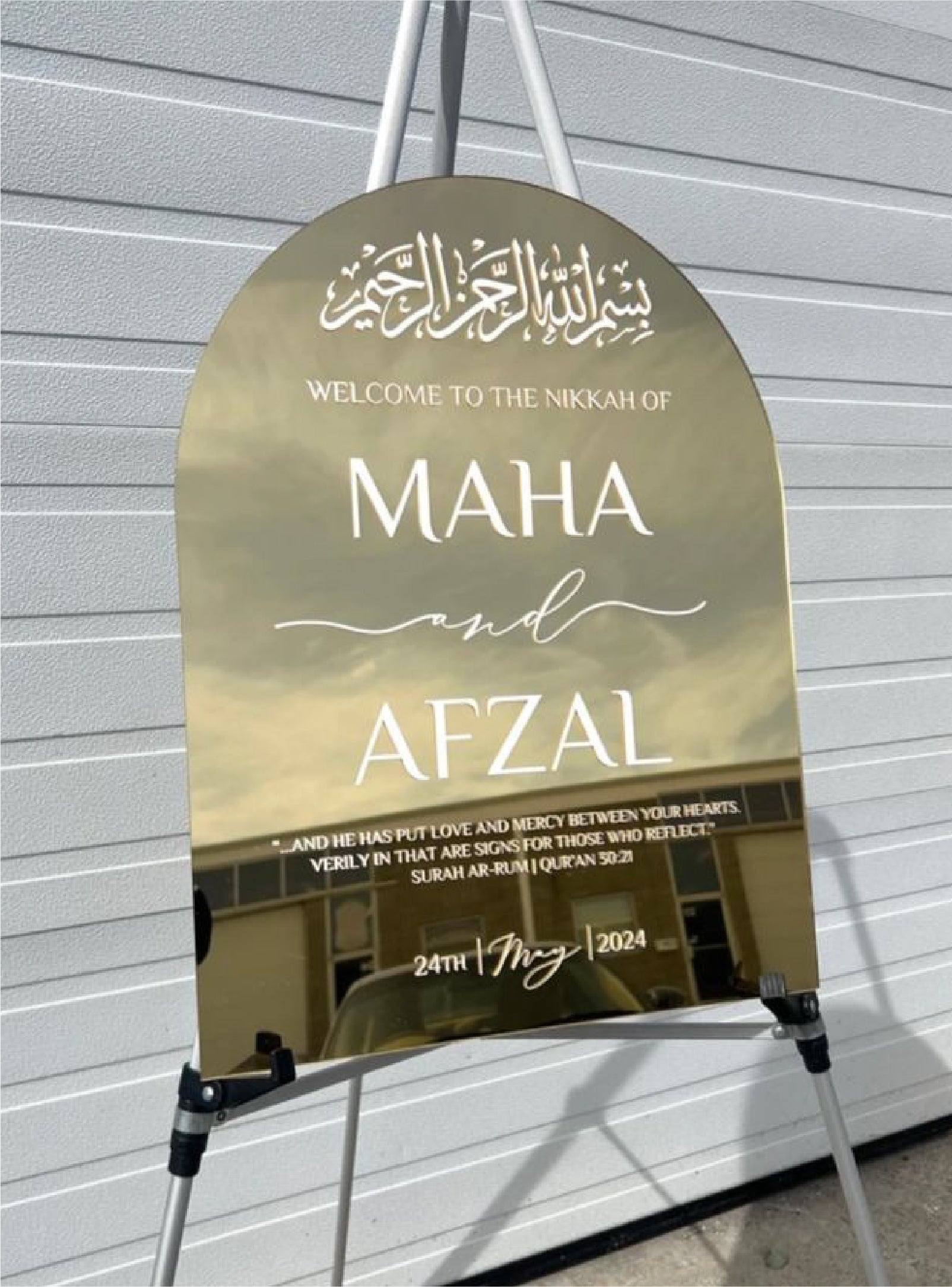 Handcrafted Personalized Welcome Board – Custom Acrylic Design